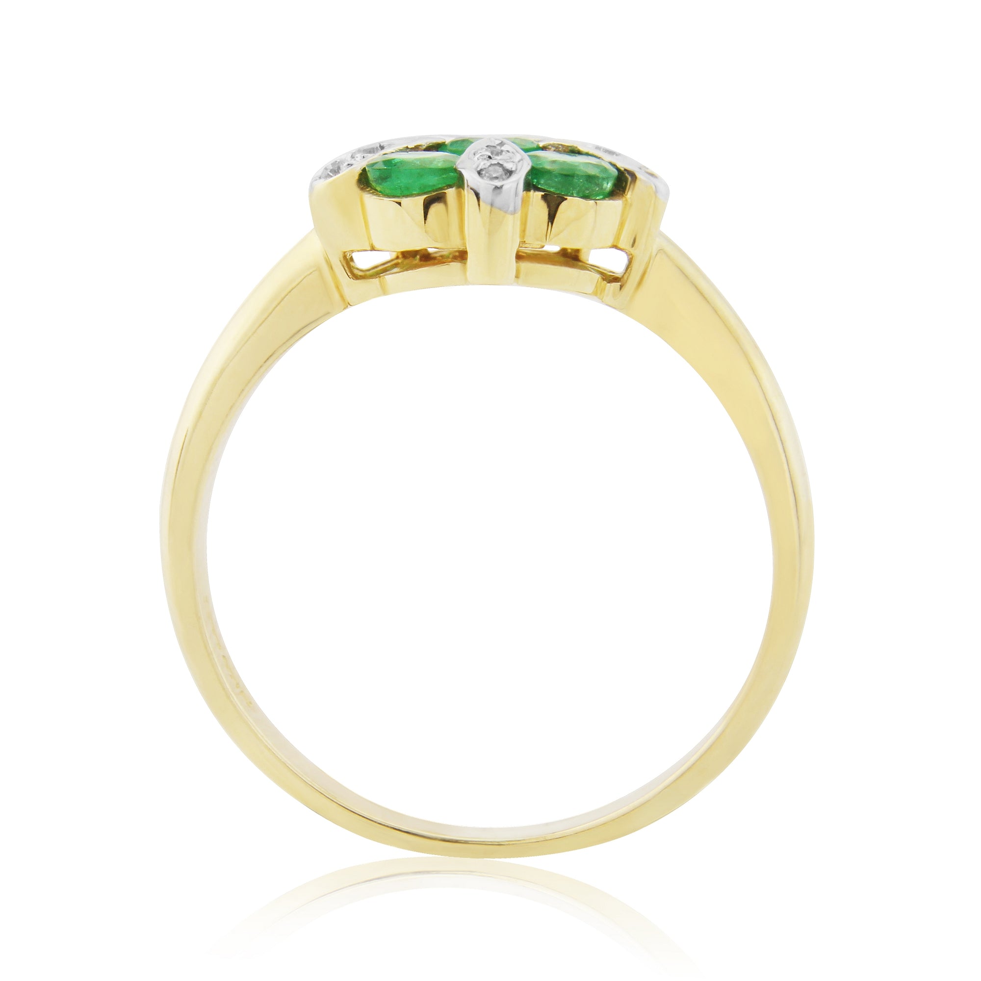 9ct emerald & diamond ring 0.06ct