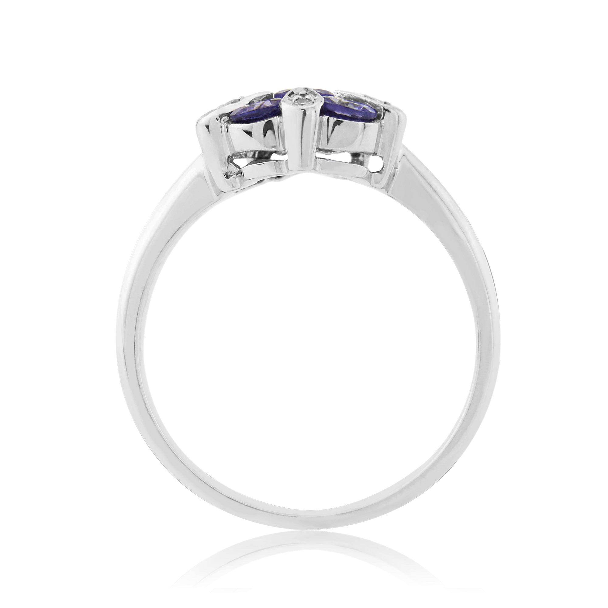 9ct white gold tanzanite & diamond ring 0.06ct