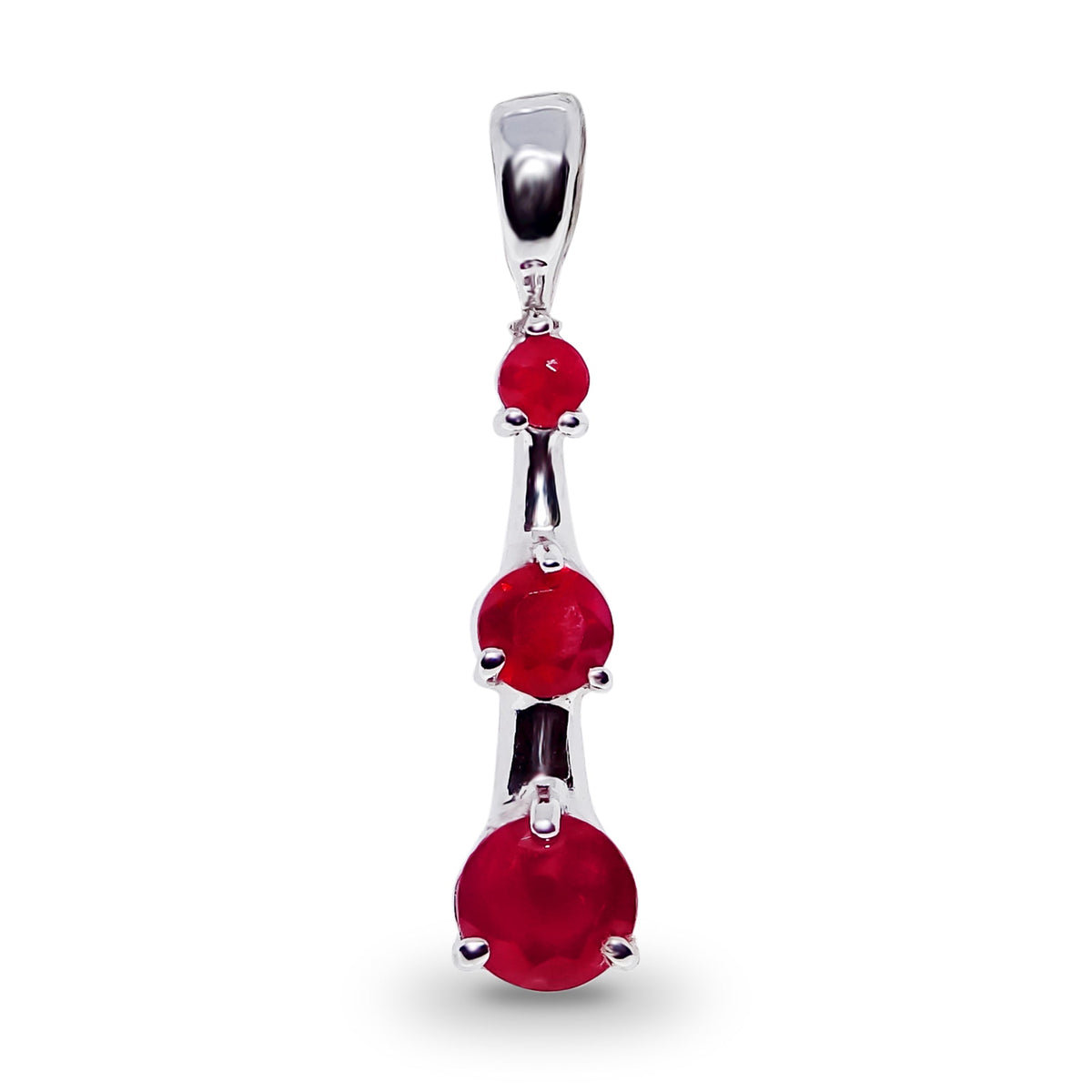 9ct white gold triple round ruby (2,3 &amp; 4mm) pendant